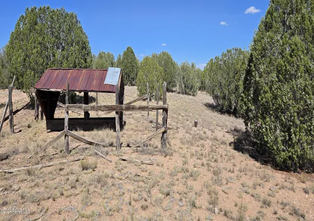 Photo 3 of Land for sale at 59c W Pasture Ln, Prescott, AZ 86305 | MLS# 1067802 | Listing updated on 2026-09-17