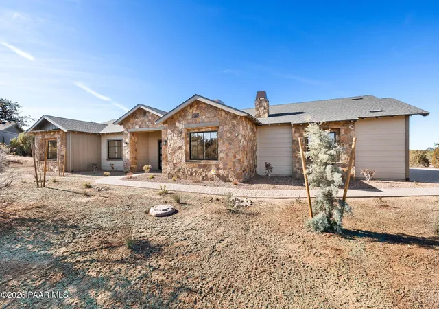 Photo 2 of Single family home for sale at 15350 N Tyler Ave, Prescott, AZ 86305 | MLS# 1067858 | Listing updated on 2026-02-25