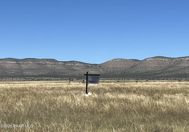 Land for sale at 303-05-153 Parcel J, Paulden, AZ 86334 | MLS# 1069023