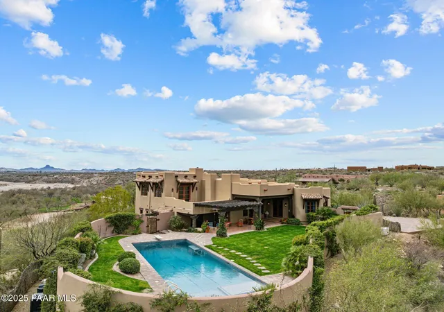 Photo 3 of Single family home for sale at 850 W Tellier Trl, Wickenburg, AZ 85390 | MLS# 1071439 | Listing updated on 2026-08-03