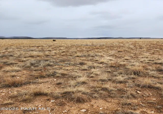 Photo 1 of Land for sale at 05 172d Wonder Way, Paulden, AZ 86334 | MLS# 1070307 | Listing updated on 2026-10-10