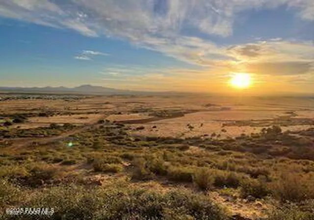 1st image of 10772 E Stallion Way, Prescott Valley, AZ 86315 | MLS# 1071564