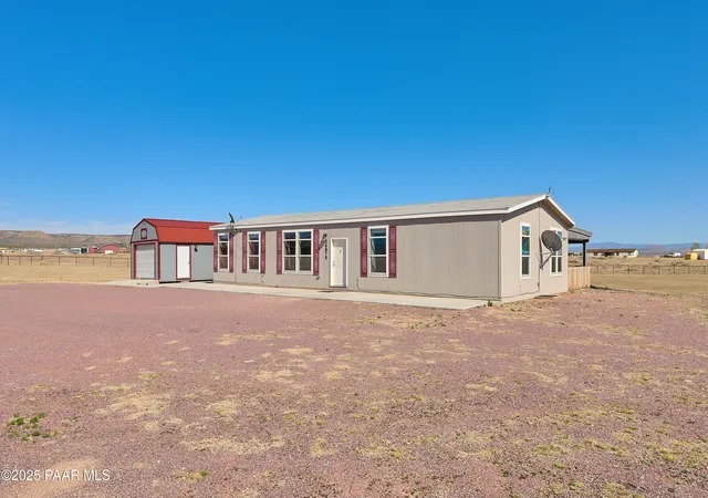 1st image of 26875 N Red Tail Ln, Paulden, AZ 86334 | MLS# 1072428