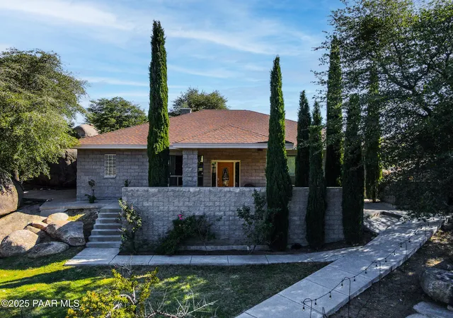 1st image of 22891 S Lakewood Dr, Yarnell, AZ 85362 | MLS# 1072955