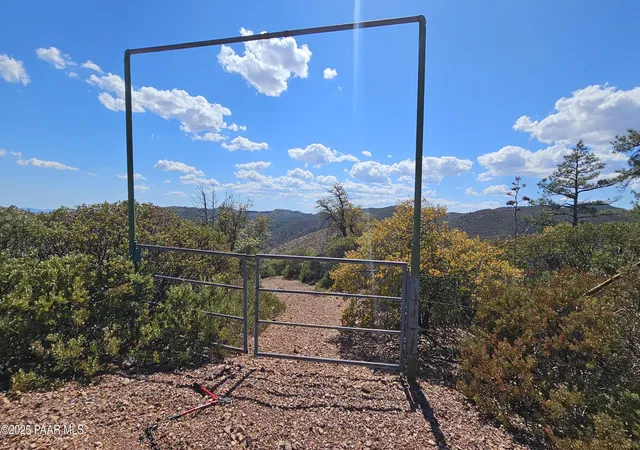 5th image of 969 Acres Forest Service Road 132, Prescott Valley, AZ 86315 | MLS# 1073313