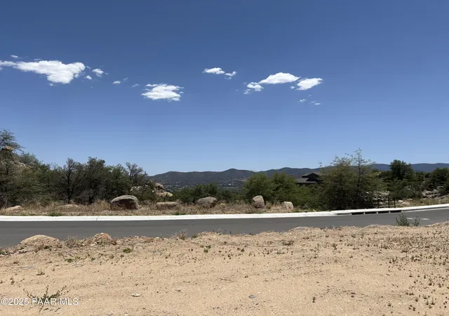 2nd image of 920 Downer Trl, Prescott, AZ 86305 | MLS# 1073596