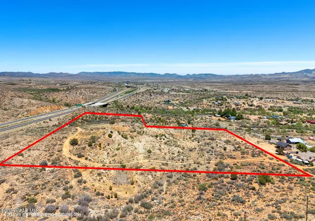 Photo 4 of Land for sale at 00 Lots G,h,j,k Val Vista Rd, Mayer, AZ 86333 | MLS# 1074648 | Listing updated on 2026-06-20