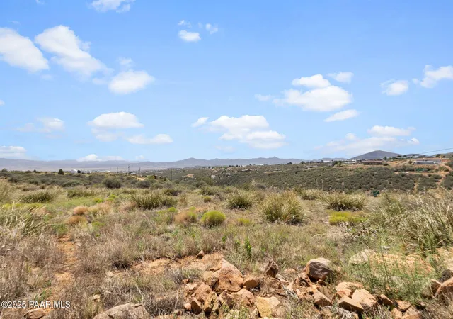 5th image of 9180 E Wolf Rd, Dewey, AZ 86327 | MLS# 1074799