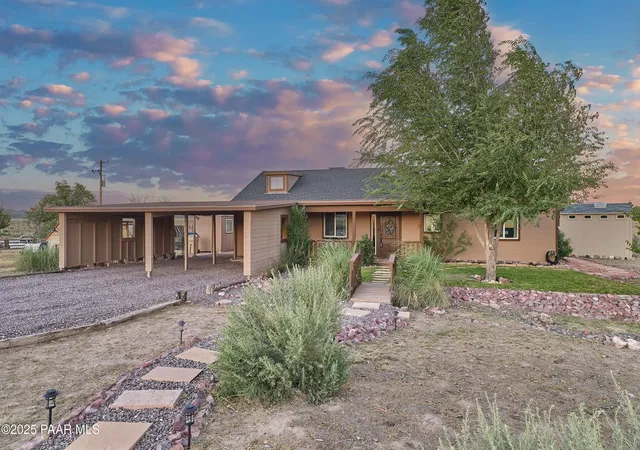 2nd image of 2362 Kachina, Chino Valley, AZ 86323 | MLS# 1074707