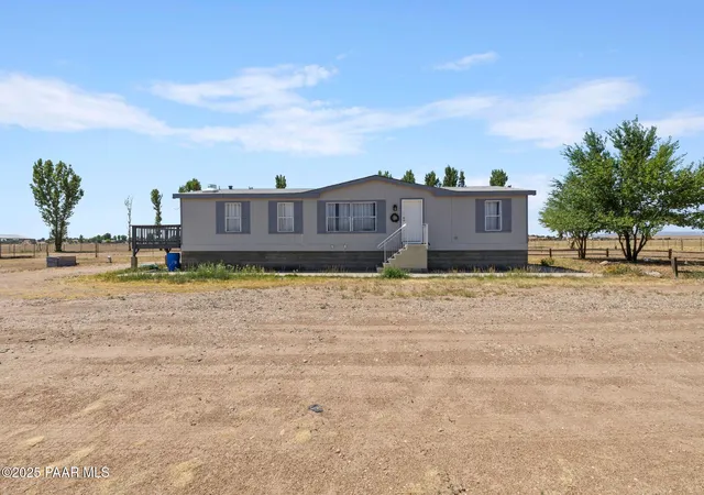 1st image of 25915 N Lola Ln, Paulden, AZ 86334 | MLS# 1075297