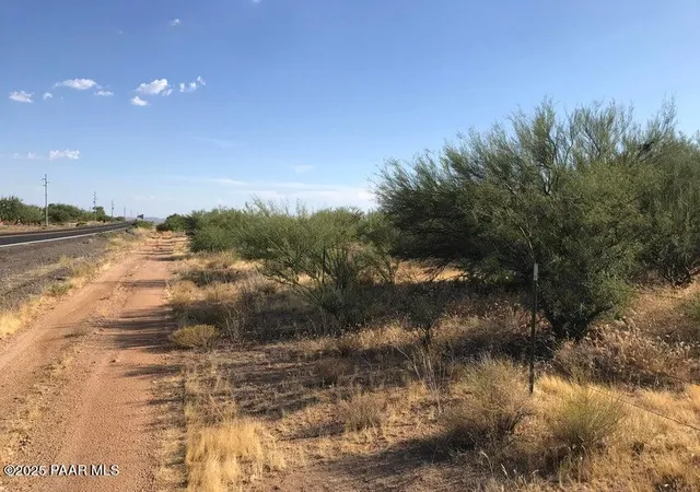 3rd image of 29620 S State Route 89, Congress, AZ 85332 | MLS# 1076494