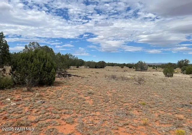 Photo 3 of Land for sale at 310 Dusty Rose Ranch Rd, Seligman, AZ 86337 | MLS# 1076634 | Listing updated on 2025-09-23