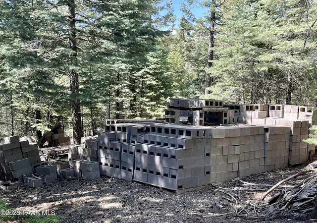 Photo 2 of Land for sale at 2440 E Summit Ave, Prescott, AZ 86303 | MLS# 1076642 | Listing updated on 2025-10-10