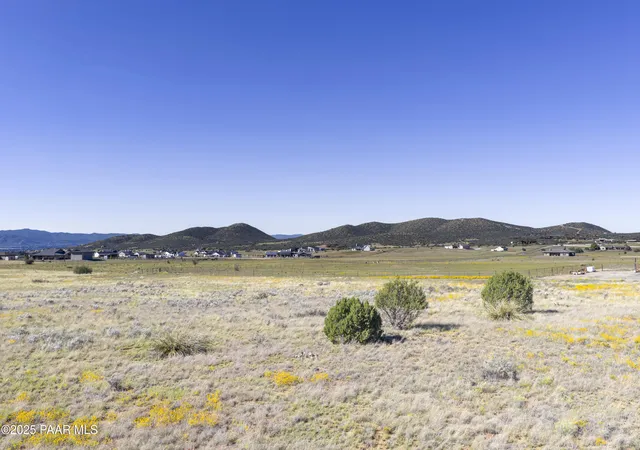 Photo 4 of Land for sale at 12625 E Mingus Vista Dr, Prescott Valley, AZ 86315 | MLS# 1077083 | Listing updated on 2026-09-17