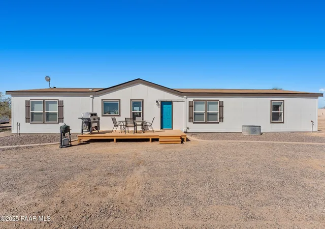 Photo 1 of Manufactured home for sale at 27602 N 205th Avenue, Wittmann, AZ 85361 | MLS# 1077249 | Listing updated on 2026-01-07