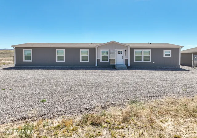 Homes for sale in Paulden, AZ | 26927 N Chicory Way, Paulden, AZ 86334 | MLS# 1077802