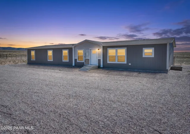 Homes for sale in Paulden, AZ | 26927 N Chicory Way, Paulden, AZ 86334 | MLS# 1077802