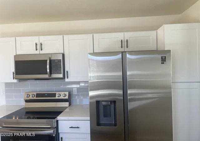 3rd image of 8080 E Lakeshore Dr, Prescott Valley, AZ 86314 | MLS# 1077449