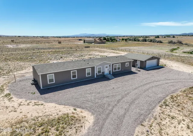 Homes for sale in Paulden, AZ | 26827 N Chicory Way, Paulden, AZ 86334 | MLS# 1077870