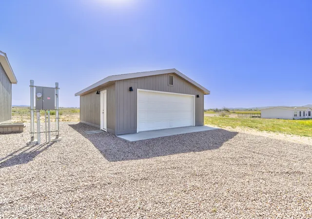Homes for sale in Paulden, AZ | 26827 N Chicory Way, Paulden, AZ 86334 | MLS# 1077870