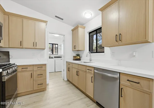 5th image of 707 Cherokee Rd, Prescott, AZ 86303 | MLS# 1078143