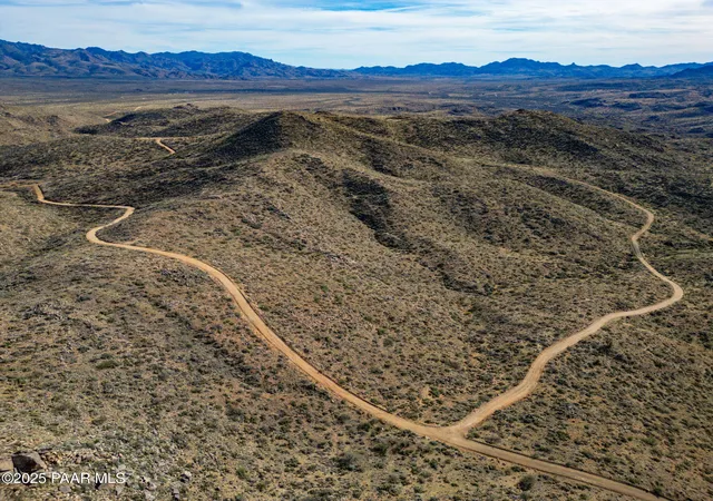 5th image of 0 Bull Whip Rd, Congress, AZ 85332 | MLS# 1078434