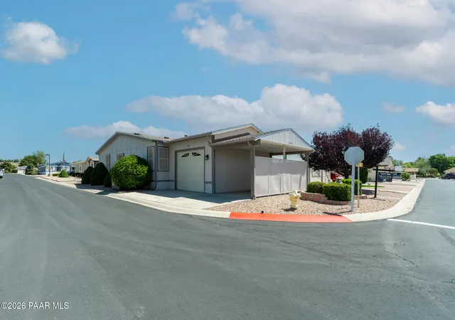 2nd image of 12170 E Obsidian Loop Rd, Dewey, AZ 86327 | MLS# 1079009