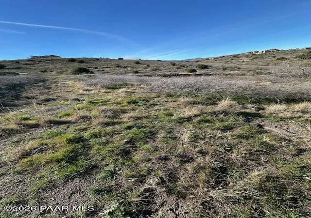 Photo 1 of Land for sale at 12225 S Bensch Cir, Mayer, AZ 86333 | MLS# 1078804 | Listing updated on 2026-09-29