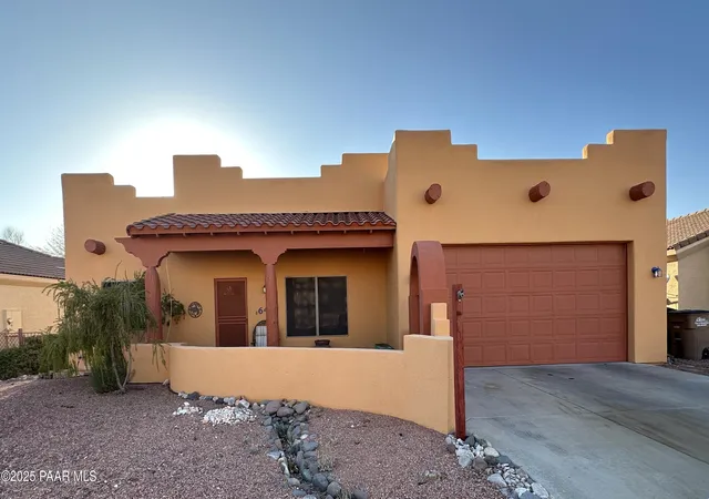 Photo 1 of Single family home for sale at 640 Desert Cyn Rd, Wickenburg, AZ 85390 | MLS# 1078724 | Listing updated on 2026-01-13