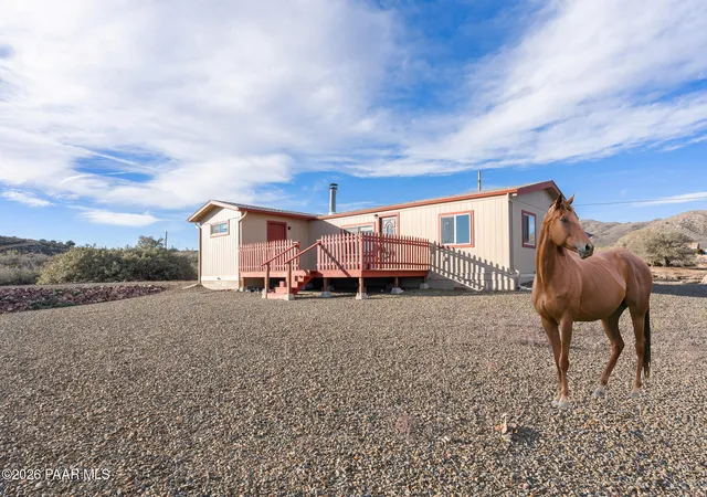 Photo 2 of Manufactured home for sale at 1475 N Triple D Ranch Rd, Dewey, AZ 86327 | MLS# 1079315 | Listing updated on 2026-09-17