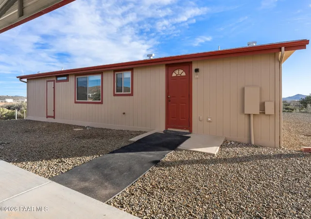 Photo 3 of Manufactured home for sale at 1475 N Triple D Ranch Rd, Dewey, AZ 86327 | MLS# 1079315 | Listing updated on 2026-09-17