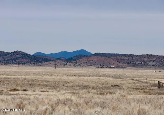 2nd image of 3 E Dawn To Milky Way, Prescott Valley, AZ 86315 | MLS# 1078964