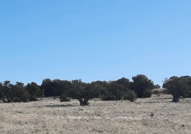 Photo 2 of Land for sale at 1247 Off Tin Star Trl, Seligman, AZ 86337 | MLS# 1079012 | Listing updated on 2026-01-27