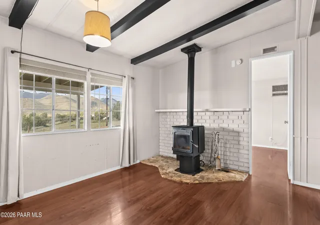Photo 4 of Manufactured home for sale at 6249 S Country Rd, Mayer, AZ 86333 | MLS# 1085909 | Listing updated on 2026-10-27