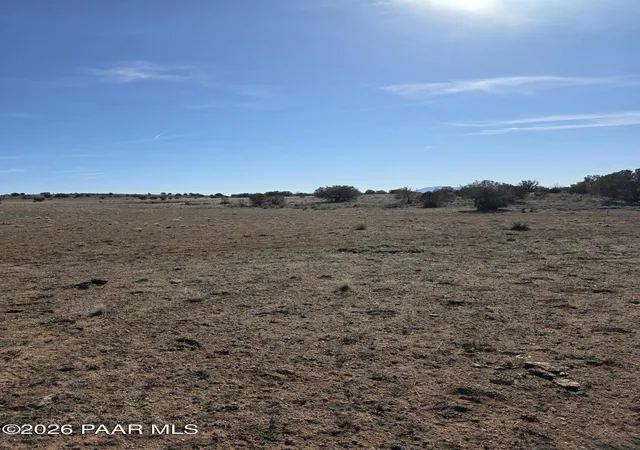 Photo 4 of Land for sale at 306-41-098 Headwater Ranch Rd, Paulden, AZ 86334 | MLS# 1079071 | Listing updated on 2026-02-23