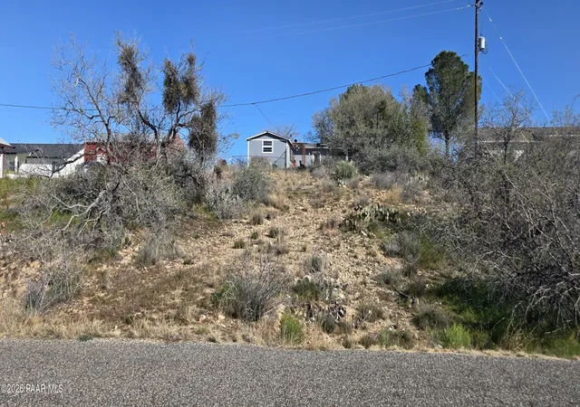 Photo 1 of Land for sale at 20628 E Deer Valley Ln, Mayer, AZ 86333 | MLS# 1079318 | Listing updated on 2026-02-06