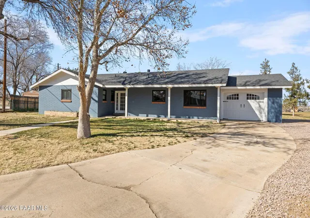 Photo 1 of Single family home for sale at 12 Bar Heart Dr, Prescott, AZ 86301 | MLS# 1079305 | Listing updated on 2026-09-30