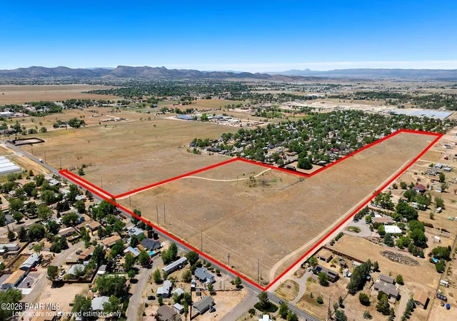 12th image of 1470 E Road 2 North, Chino Valley, AZ 86323 | MLS# 1079397
