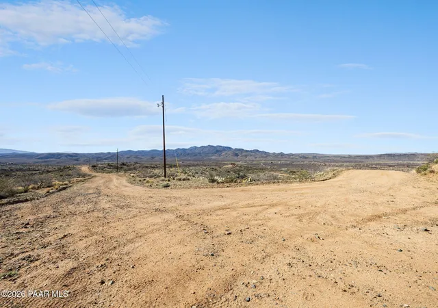 5th image of 25Xx S Cattle Call, Kirkland, AZ 86332 | MLS# 1081692