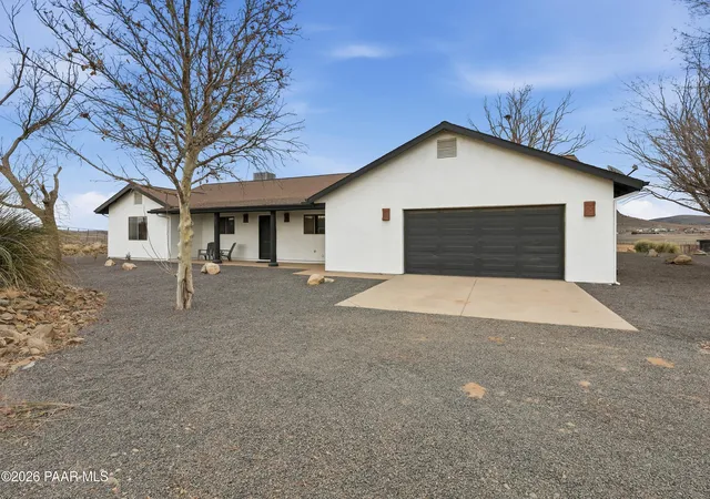 Homes for sale in Chino Valley, AZ | 5130 E Haystack Rd, Chino Valley, AZ 86323 | MLS# 1079561