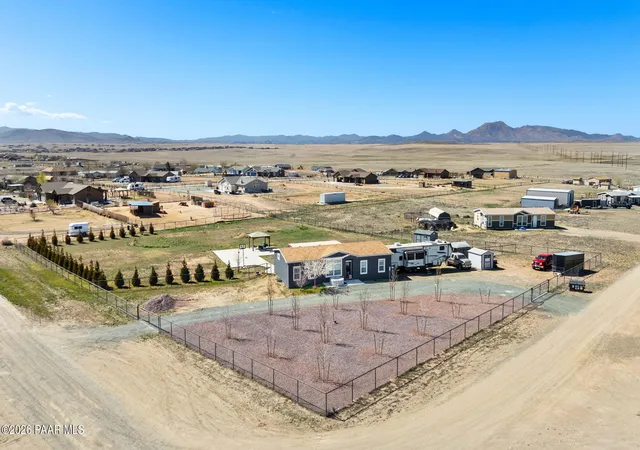 Photo 3 of Manufactured home for sale at 7215 E Larkspur Way, Prescott Valley, AZ 86315 | MLS# 1080096 | Listing updated on 2026-06-04