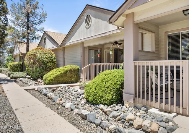 Photo 2 of Condo for sale at 3080 Shoshone Pl #9g, Prescott, AZ 86301 | MLS# 1083129 | Listing updated on 2026-09-23