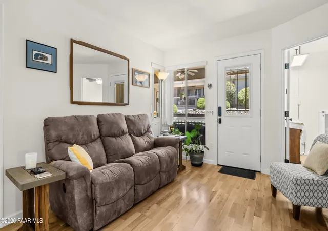 Listing Photo 4 - Condo for sale in building located at 3080 Shoshone Pl, Prescott, AZ 86301 - Unit #9g