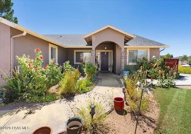 Homes for sale in Chino Valley, AZ | 600 Homestead Mesa Dr, Chino Valley, AZ 86323 | MLS# 1083473