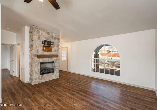 Photo 4 of Single family home for sale at 9277 E Spouse Dr, Prescott Valley, AZ 86314 | MLS# 1080079 | Listing updated on 2026-09-22