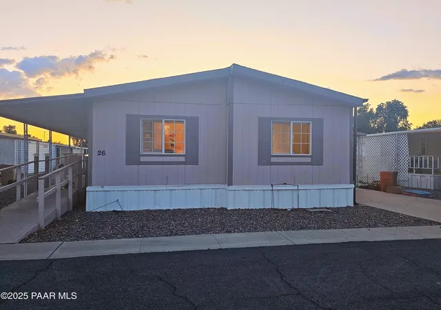 Homes for sale in Phoenix, AZ | 16225 N 29th St #26, Phoenix, AZ 85032 | MLS# 1080221