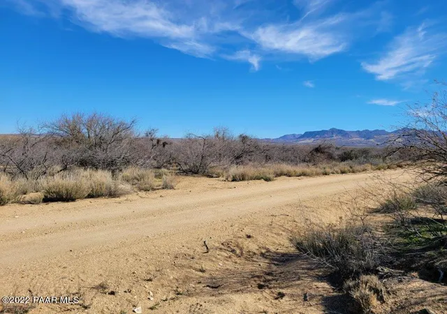 3rd image of 44B W Traveler Wy, Congress, AZ 85332 | MLS# 1080259