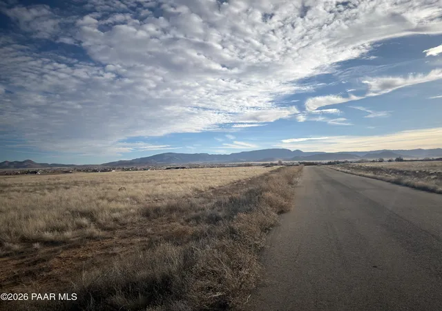 Photo 1 of Land for sale at Parcel E 19c Antler Rd, Prescott Valley, AZ 86315 | MLS# 1080302 | Listing updated on 2026-03-15