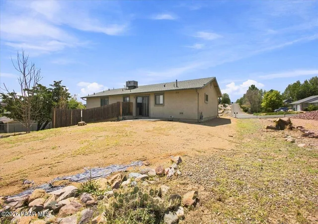 Listing Photo 4 - Condo for sale in building located at 7076 E Spouse Dr, Prescott Valley, AZ 86314