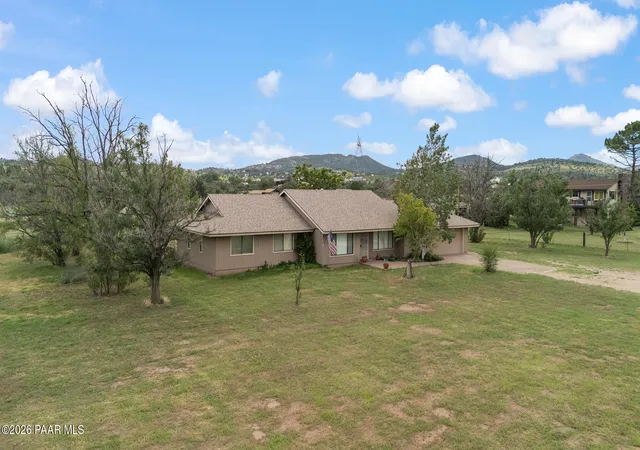 Photo 4 of Single family home for sale at 1237 W Kelly Dr, Prescott, AZ 86305 | MLS# 1080845 | Listing updated on 2026-08-31